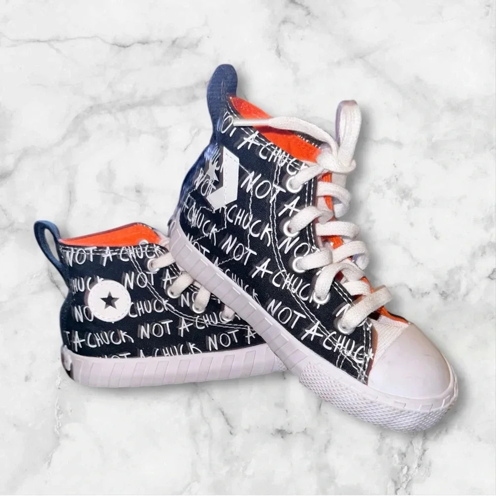 Converse Chuck Taylor Not a Chuck Unt1t3ld Kid Shoes. Size 10